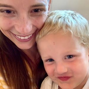 Meet your Posher, Kara